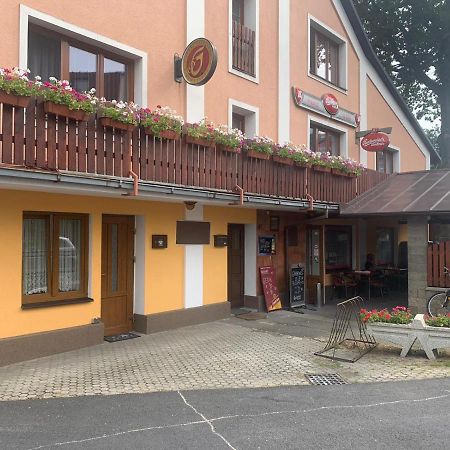 Maly Byt 1+1 Karlovy Vary Bagian luar foto